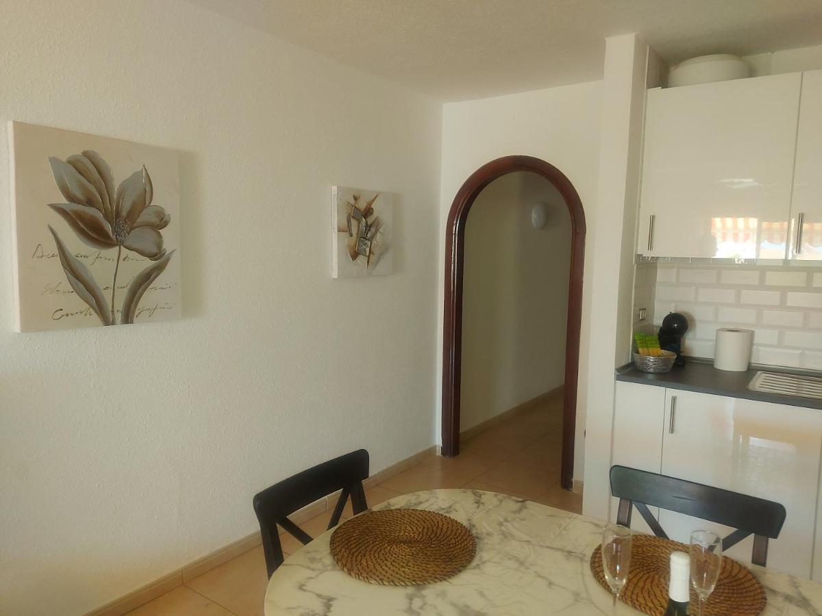 Under The Lime, Beautiful Apartment Los Cristianos Los Cristianos  Buitenkant foto